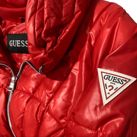 SOLD❗️Guess - Picture 3 of 5